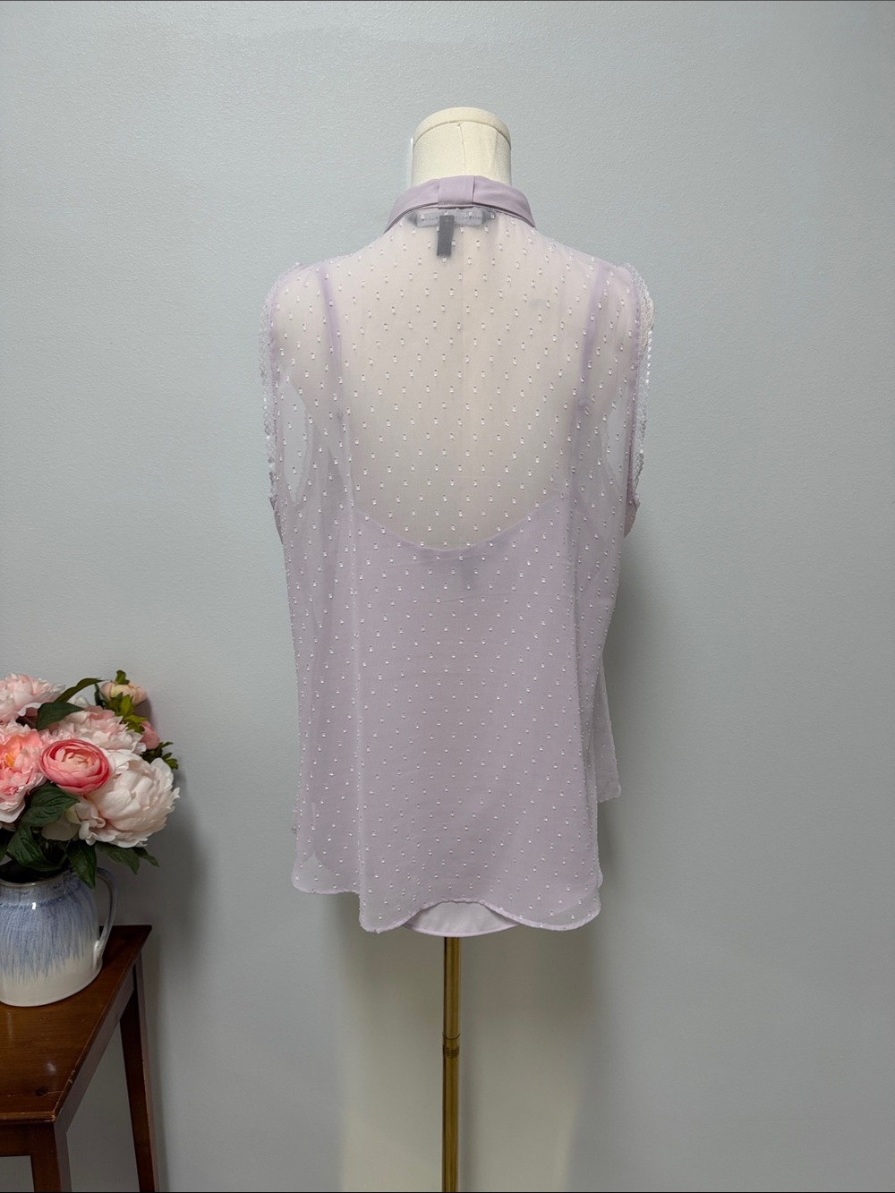 White House Black Market Sleeveless Tie-Neck Blouse With Camisole in Lilac - Picture 6 of 13